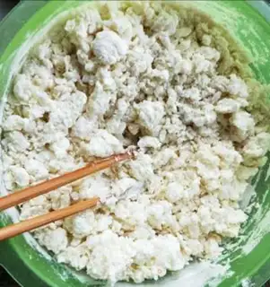 Make Beef celery dumplings step 0