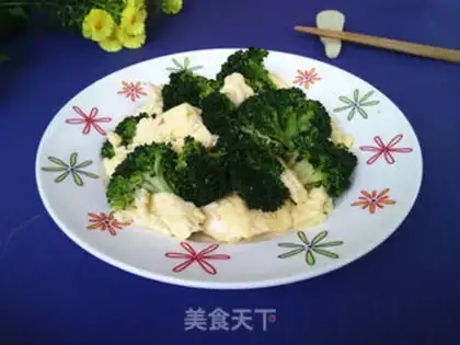 Make Eggs and broccoli step 6