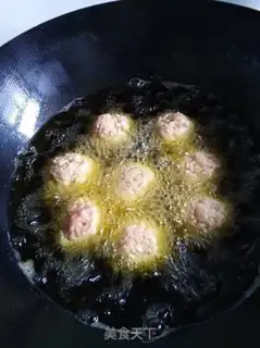 Make The rice lion head step 15