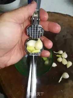 Make Piggy tongue step 2