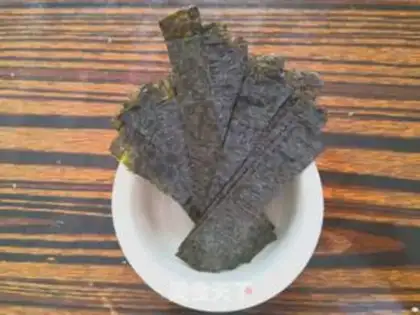 Make Eels sushi step 2