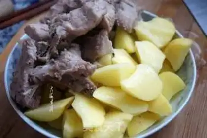 Make Bones and potatoes step 4