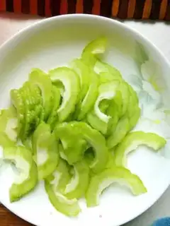 Make Bitter eggs step 0