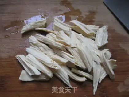 Make ♪ Swallows ♪ step 1
