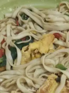 Make Tomato spinach noodles step 7