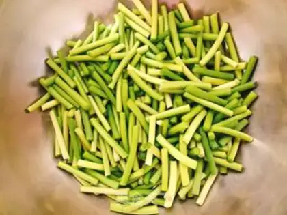 Make Garlic step 0