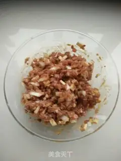Make Tasty meat buns of sauce step 13