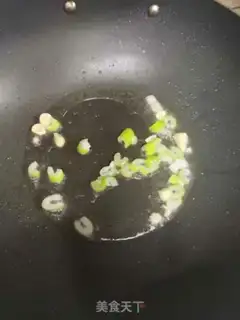 Make Carnival root with garlic step 1