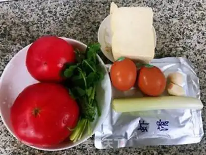 Make Shrimp rolls with tomato tofu step 0