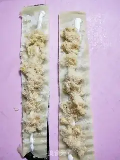 Make Seaweed pine rolls step 12