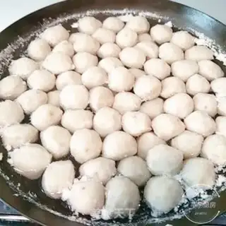 Make Homemade fishballs step 11