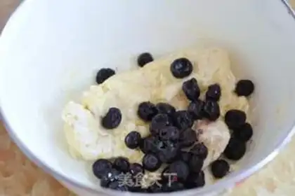 Make Blueberry scone step 4