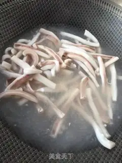 Make Pelican pepper squid step 4