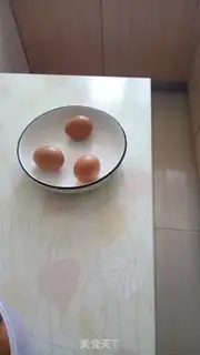 Make Eggs step 0
