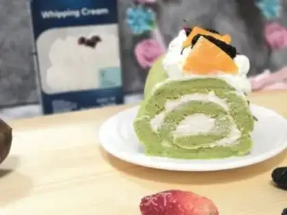 Make Spinach fruit rolls step 12