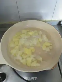 Make Potato fried broccoli step 2