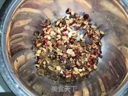 Make Red-tree raisins step 4