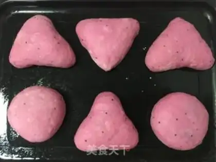 Make Cream Dragon Bread step 12