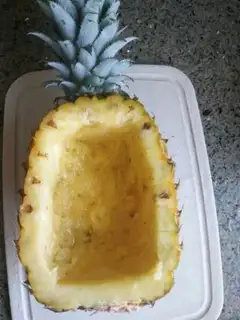 Make Pineapple rice step 2