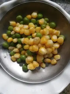 Make Pineapple rice step 5