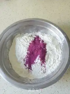 Make The potato blueberry toast step 1
