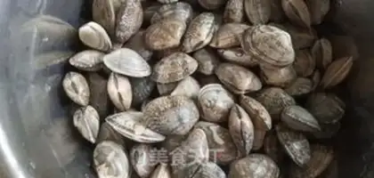 Make Pelican clams step 0