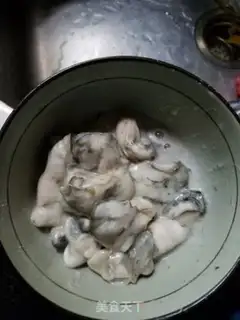 Make Oyster egg soup step 1