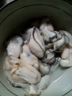 Make Oyster egg soup step 2