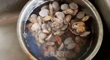 Make Pelican clams step 3