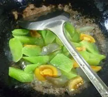 Make Eggs and eggs step 6
