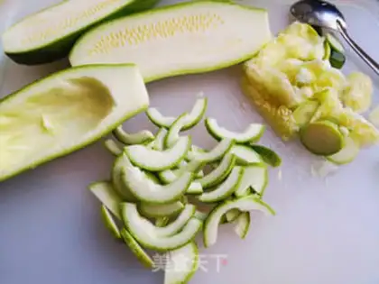 Make Pumpkin eggs step 2