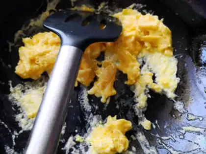 Make Pumpkin eggs step 3