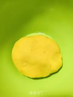 Make Pumpkin step 1