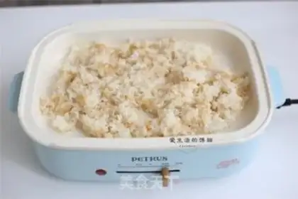Make Pineapple rice step 4