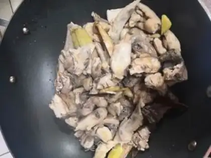 Make The mushroom chicken step 3