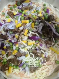 Make Corn beef pizza step 7