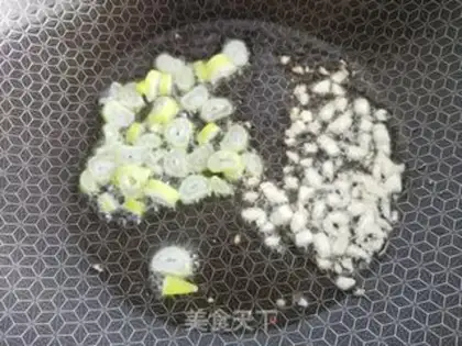 Make Jealousy bean sprouts step 2