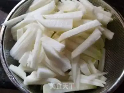 Make Fish cakes and radish step 1