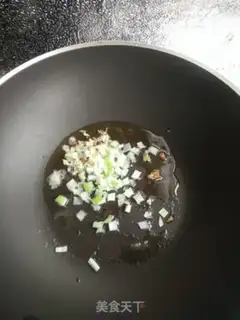 Make Spicy bean-skin and buns step 6