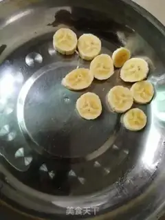 Make Banana egg cake step 1