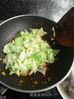 Make Spicy bean-skin and buns step 13