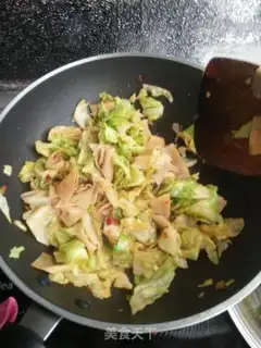 Make Spicy bean-skin and buns step 14