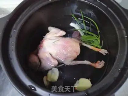 Make Worm grass and pigeon soup step 2