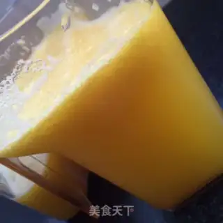 Make Pineapple Sydney juice step 6