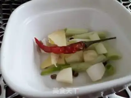 Make The fragrance claws step 2