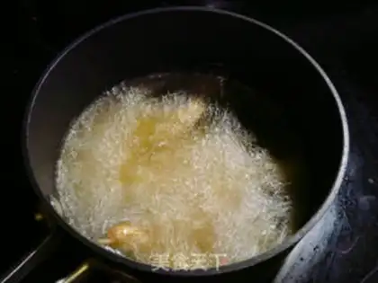 Make New Orleans fried chicken wings step 5