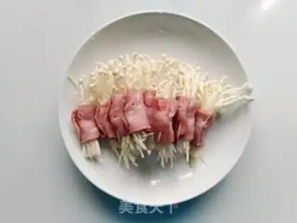 Make Bacon pins and mushrooms step 4
