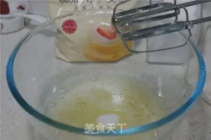 Make Strawberry rolls step 1