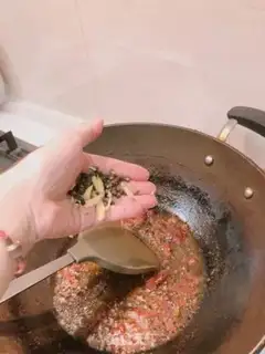 Make Cream pepper sauce step 2