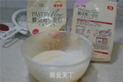 Make Strawberry rolls step 4